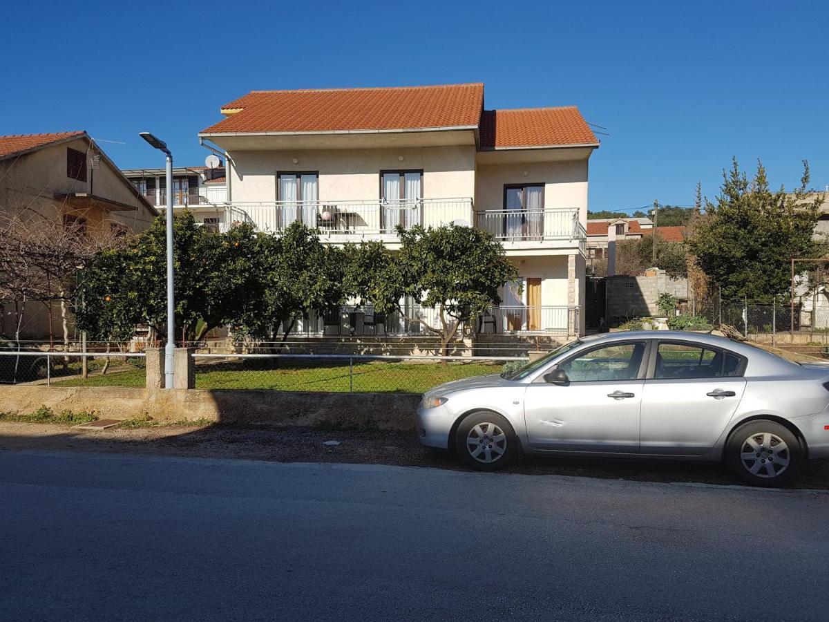 Apartments By The Sea Stari Grad, Hvar - 16392 スタリー・グラード エクステリア 写真